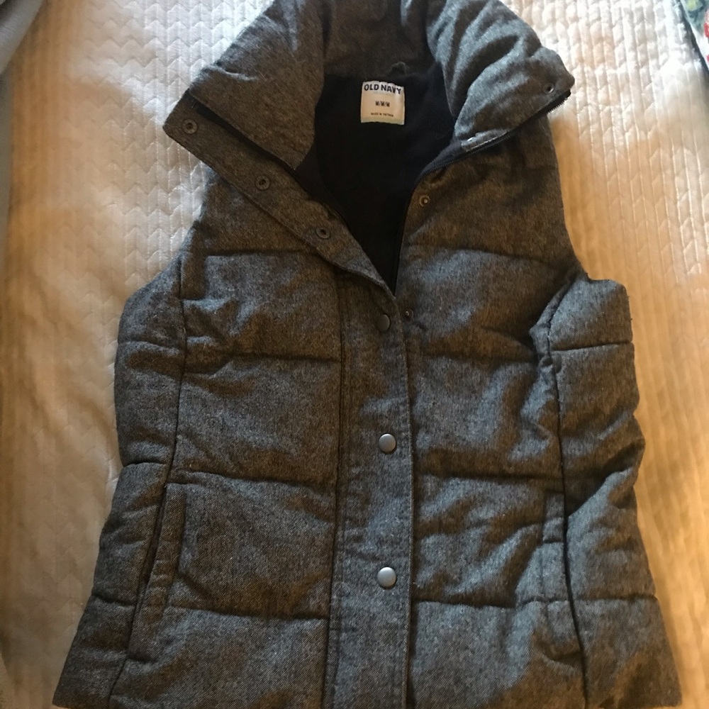 Old navy puff vest